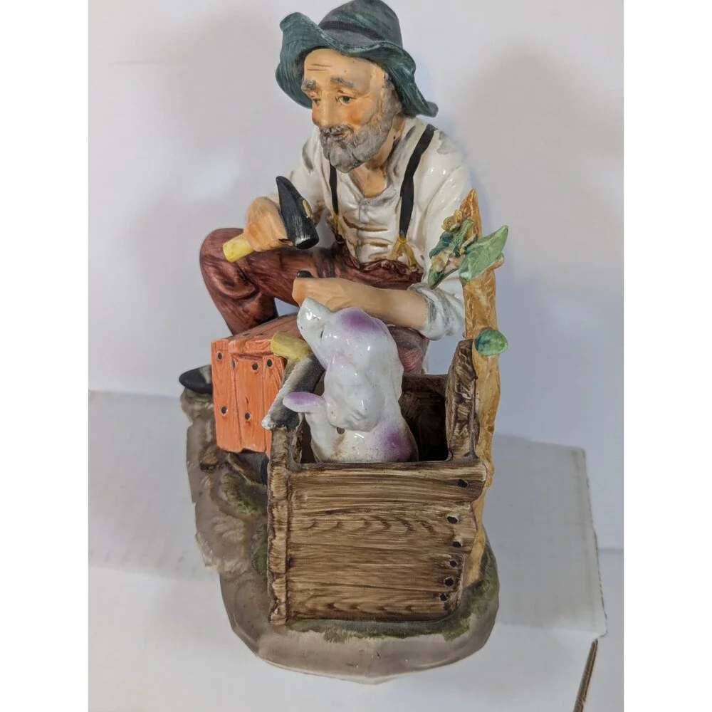 Vintage Grandpa Joe Fixin Old Sadie's Dog House Roof  Porcelain Figurine Homco?